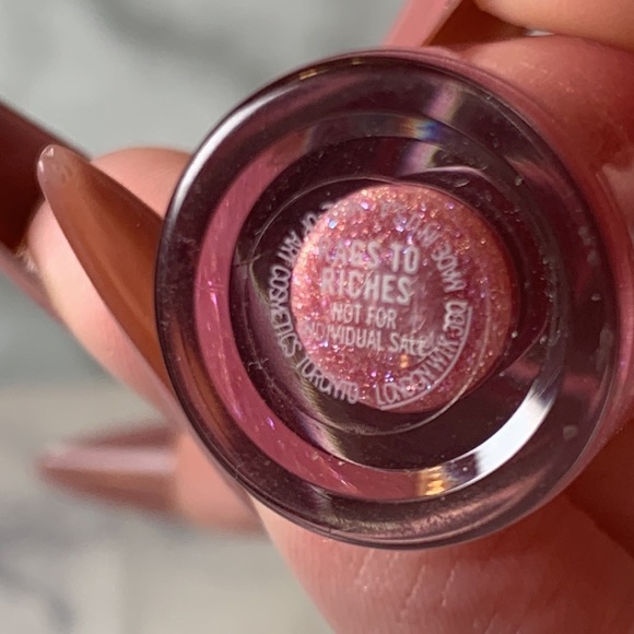 4x Pink Lip Set MAC DAZZLEGLASS & CREMESHEEN GLASS Limited Edition - Picture 9 of 17